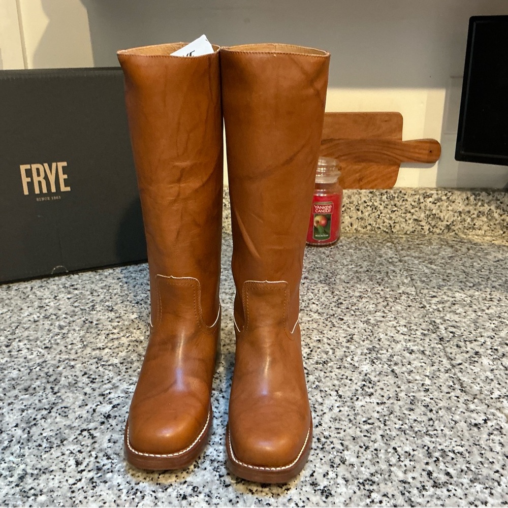 Frye Campus 14L Boots - Picture 4 of 16